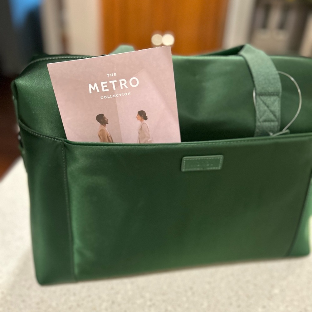 Green Duffle Bag with Structured Design and Removable Strap - Picture 9 of 9